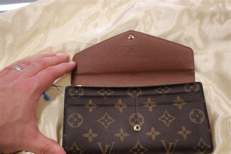 preowned louis vuitton wallet|Louis Vuitton Wallets .